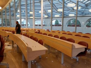 ���� ����� ����� ���� �� ����� ��� ,���� �������