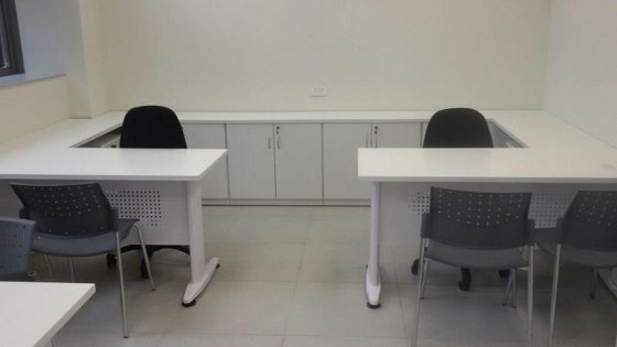 ����� ����� ����